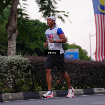 Runner Photo 4659108