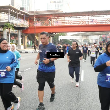Runner Photo 4659318