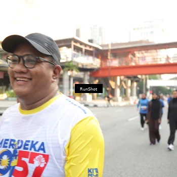 Runner Photo 4659336