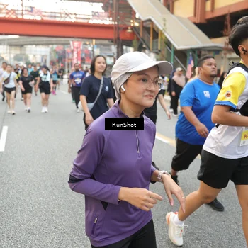 Runner Photo 4659382