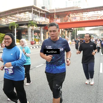 Runner Photo 4659390