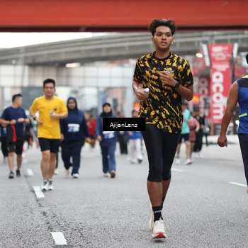 Runner Photo 4659422