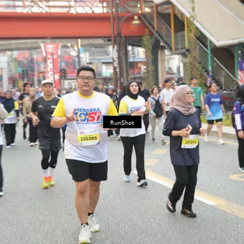 Runner Photo 4659438