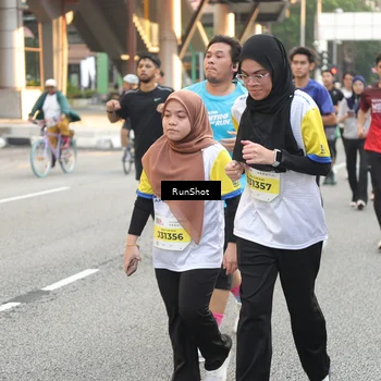 Runner Photo 4659455