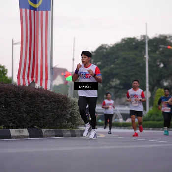 Runner Photo 4659505