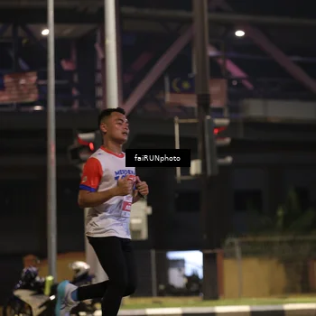 Runner Photo 4659548