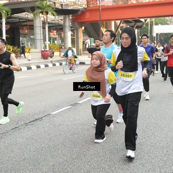 Runner Photo 4659549