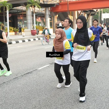 Runner Photo 4659562