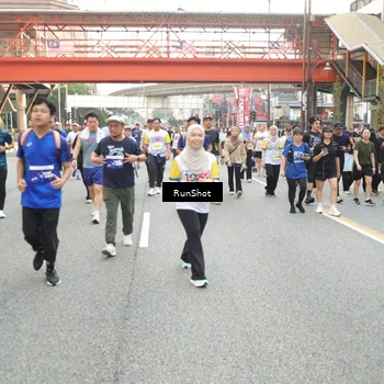 Runner Photo 4659571