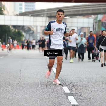 Runner Photo 4659669