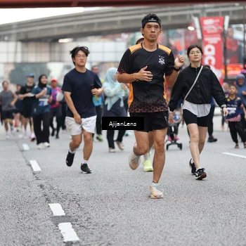 Runner Photo 4659685
