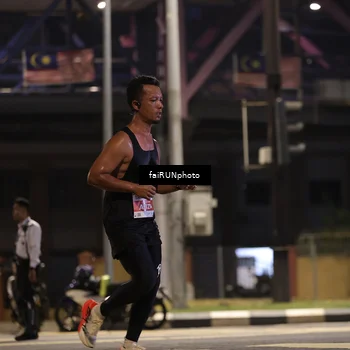 Runner Photo 4659773