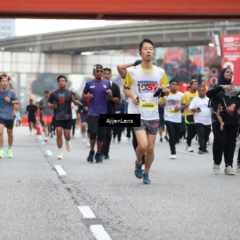 Runner Photo 4659843