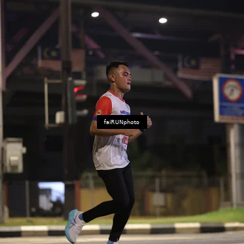 Runner Photo 4659844