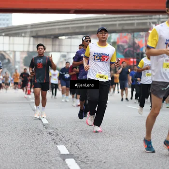 Runner Photo 4659875