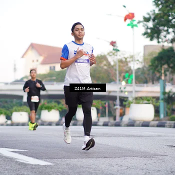 Runner Photo 4659903