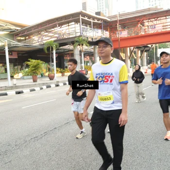Runner Photo 4659971