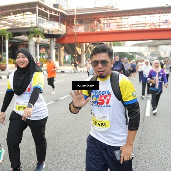 Runner Photo 4660063