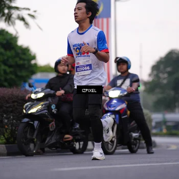 Runner Photo 4660093