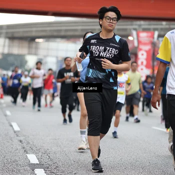 Runner Photo 4660102