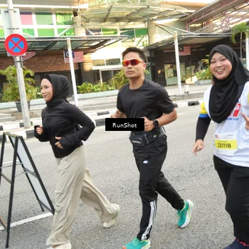 Runner Photo 4660110