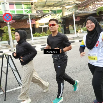Runner Photo 4660114