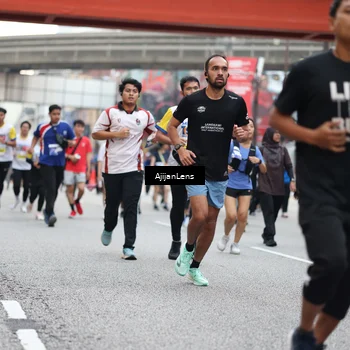 Runner Photo 4660135