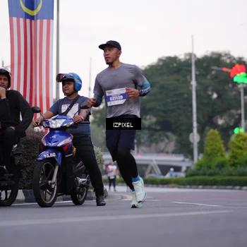 Runner Photo 4660286