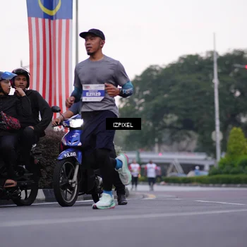 Runner Photo 4660306