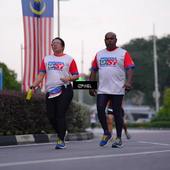 Runner Photo 4660344