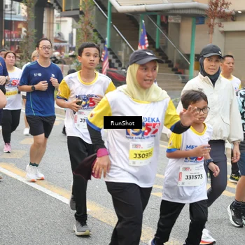 Runner Photo 4660350