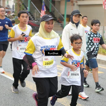 Runner Photo 4660366