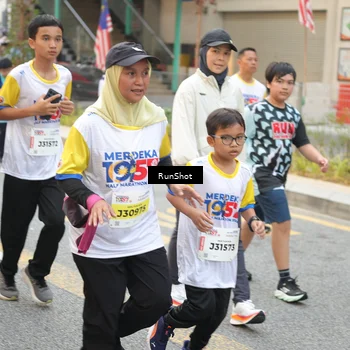 Runner Photo 4660372