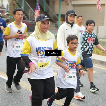 Runner Photo 4660385