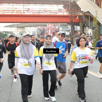 Runner Photo 4660386