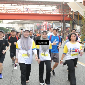 Runner Photo 4660396