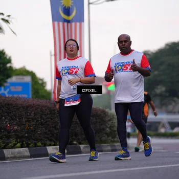 Runner Photo 4660398