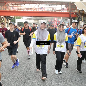Runner Photo 4660413