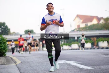 Runner Photo 4660422