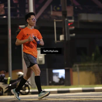 Runner Photo 4660425