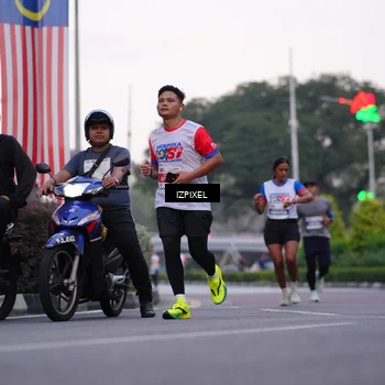 Runner Photo 4660431