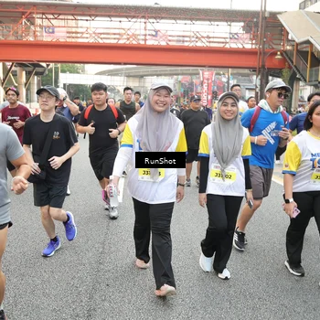 Runner Photo 4660442