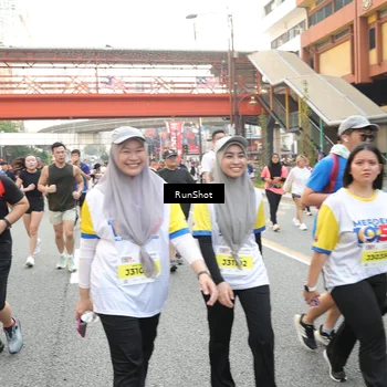Runner Photo 4660450