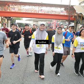 Runner Photo 4660464