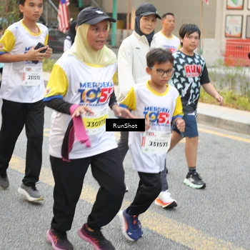 Runner Photo 4660477