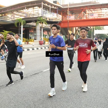 Runner Photo 4660489