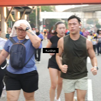 Runner Photo 4660595
