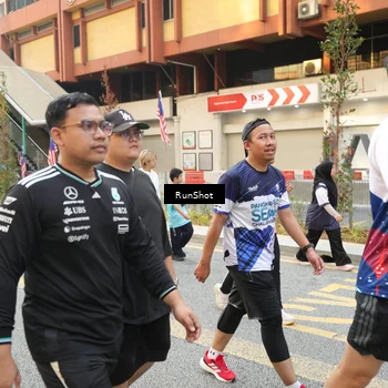 Runner Photo 4660608