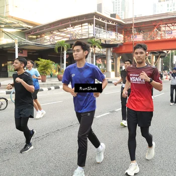 Runner Photo 4660655