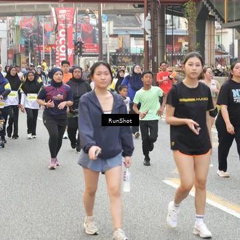Runner Photo 4660656